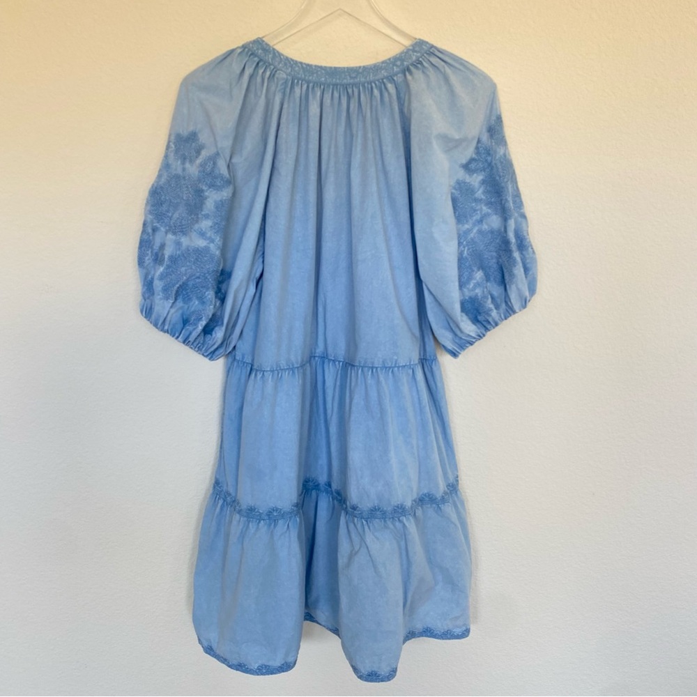 VELVET BY GRAHAM & SPENCER Chrissy Tonal Embroidery Chambray Dress | M - Picture 5 of 13